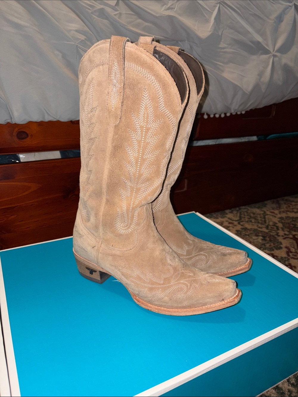 Lane Lexington Latte Suede Cowboy Cowgirl Boot